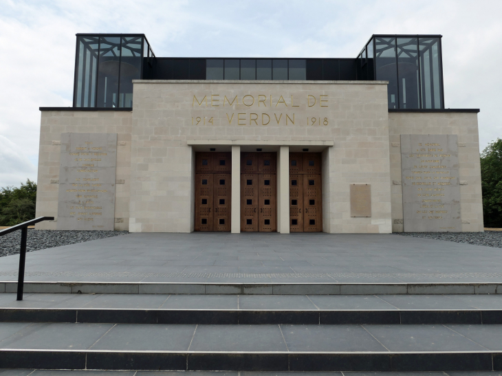 Le Mémorial de Verdun-Champ de Bataille - Fleury-devant-Douaumont