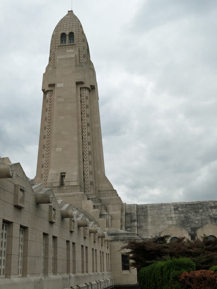 La tour de l'ossuaire - Fleury-devant-Douaumont