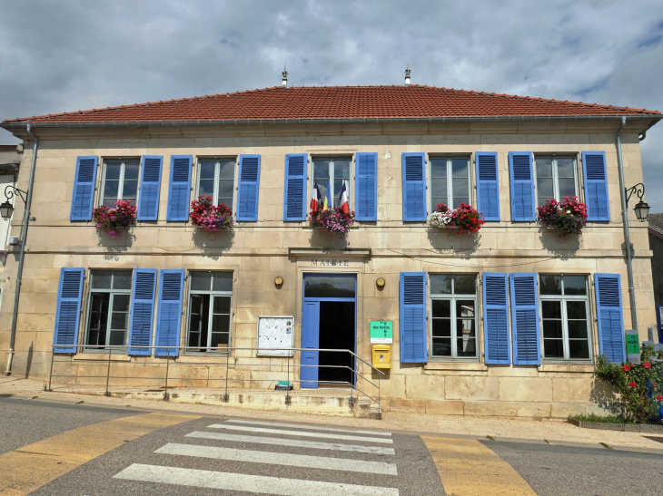 La mairie - Fresnes-au-Mont