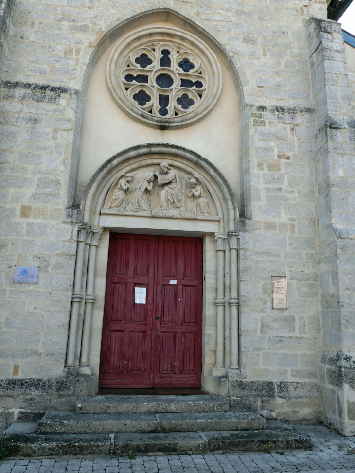 La porte de l'église de la Nativité de la Vierge - Gondrecourt-le-Château