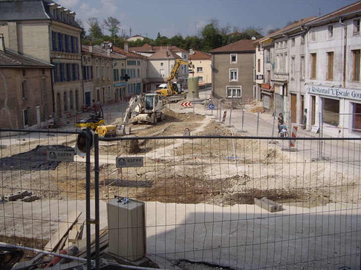 Travaux de rénovation de la place de la ville basse - Gondrecourt-le-Château