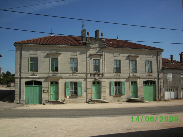 école mairie - Heudicourt-sous-les-Côtes