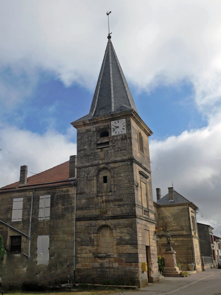 Condé : la chapelle de l'ancien hôpital - Les Hauts-de-Chée