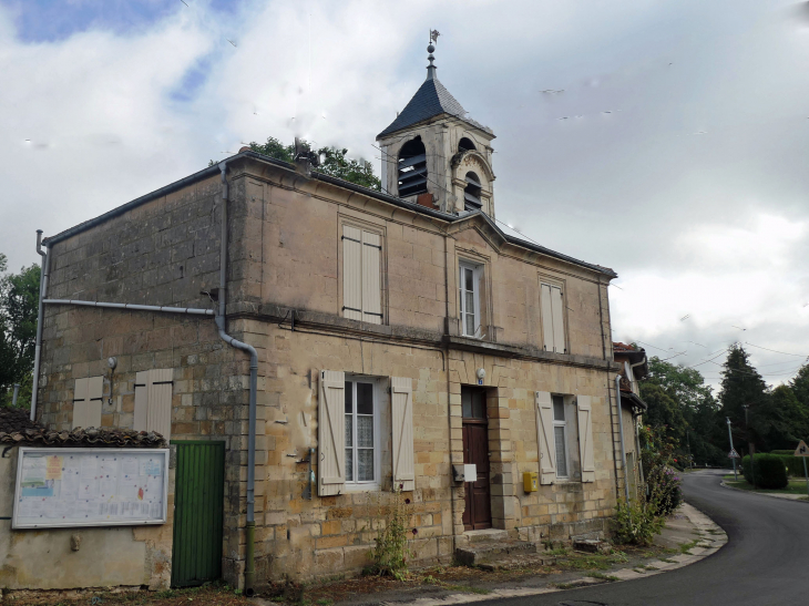 Genicourt sous Condé : l'ancienne mairie - Les Hauts-de-Chée
