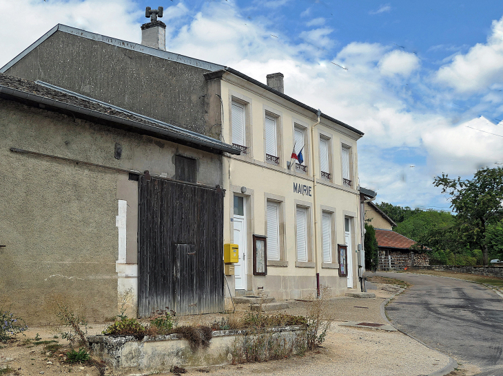 La mairie - Ménil-aux-Bois