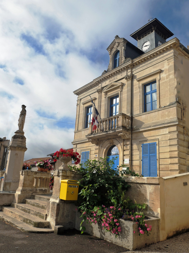 La mairie - Neuville-sur-Ornain