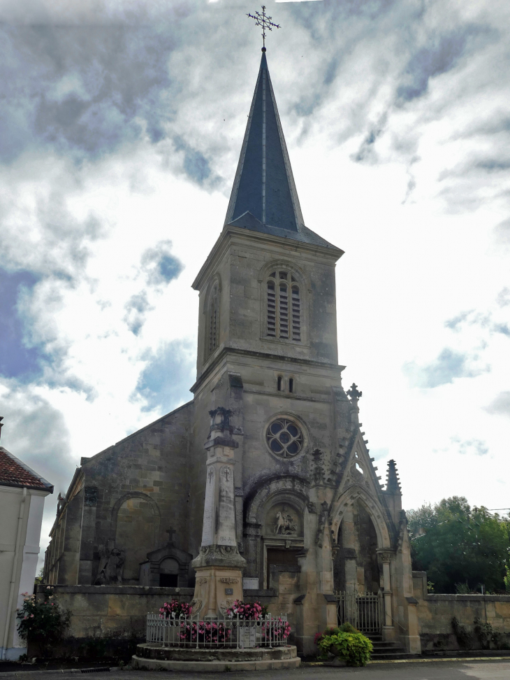 L'église - Neuville-sur-Ornain