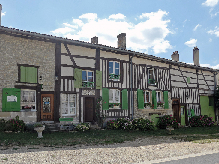 Maisons du village - Rarécourt