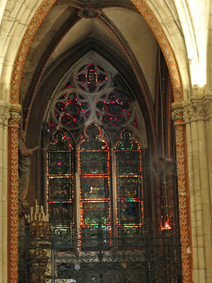 Vitraux de la cathédrale Notre Dame - Verdun