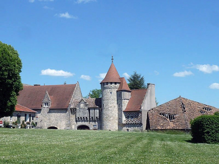 Le château reconstruit par Belle Skinner - Vigneulles-lès-Hattonchâtel