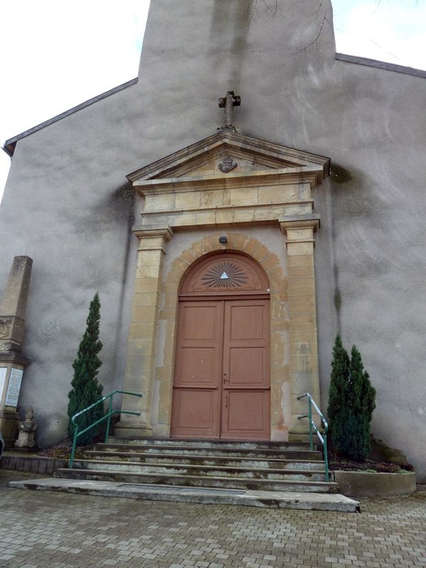 La porte de l'église - Buding
