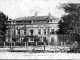 Photo précédente de Hayes Château de Lüe, par Landonviller, vers 1914 (carte postale ancienne).