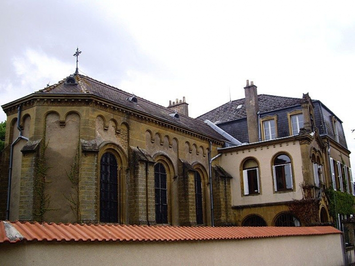 Le chevet de la chapelle du couvent - Lorry-lès-Metz