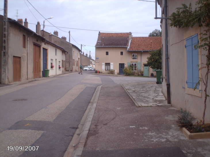 Rue principale - Malroy