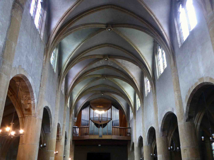 Quartier Outre Seille : église Saint Maximin - Metz