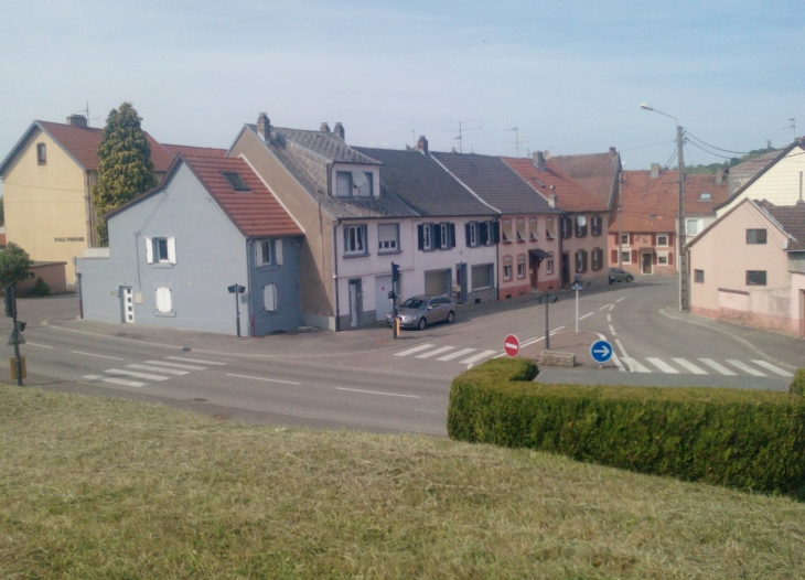 Rue de la gare et de l'église - Rémelfing