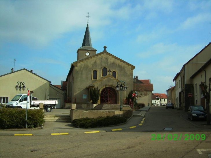 L'église - Sainte-Marie-aux-Chênes