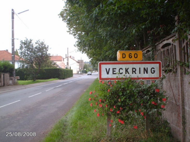 Entrée de l'agglomération - Veckring