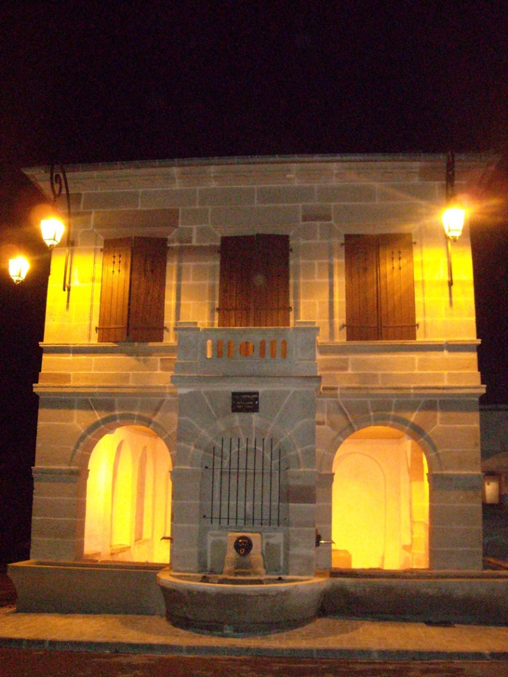 Place Ponscarme. - Belmont-lès-Darney