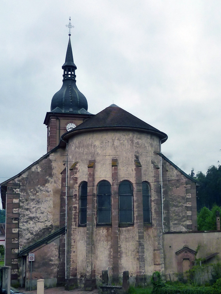Derrière l'église - Celles-sur-Plaine