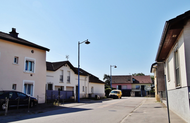 La Commune - Domèvre-sur-Avière