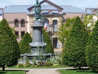 Place Jeanne d'Arc  EPINAL - Épinal