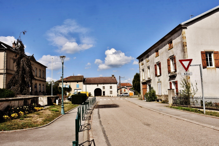 La Commune - Padoux