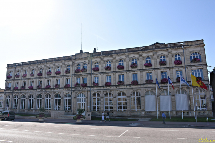 Hôtel de Ville - Vittel