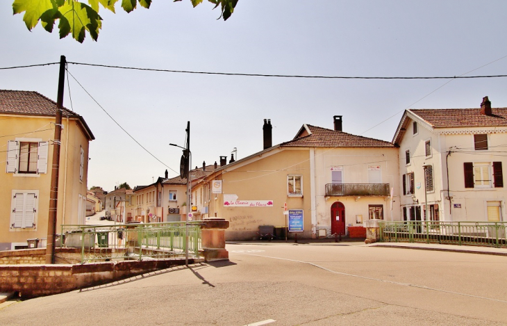 La Commune - Vittel