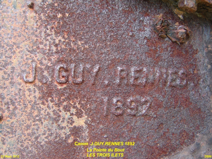 Canon J.GUY.RENNES 1892 à l'extrémité de la Pointe du Bout - Les Trois-Îlets