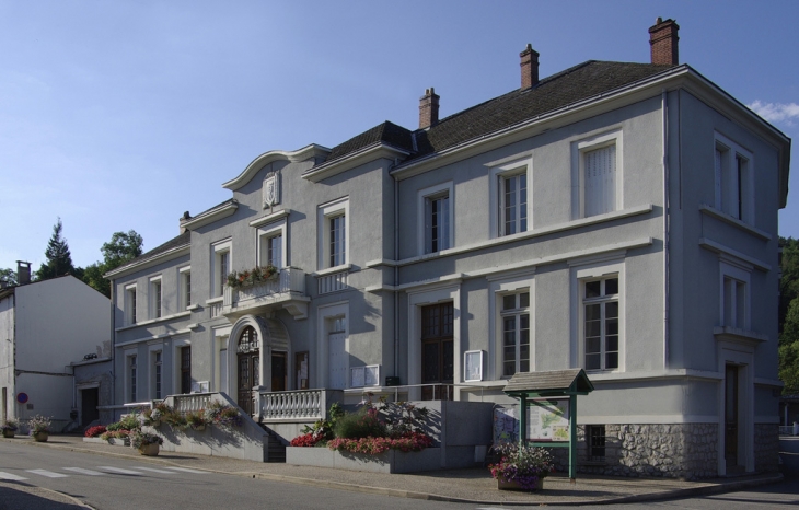 Mairie2 - Saint-Paul-de-Jarrat