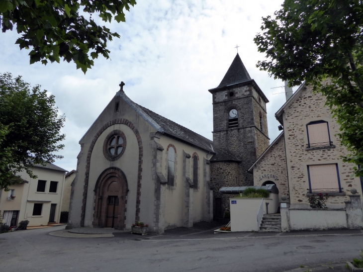 Le centre du village - Almont-les-Junies