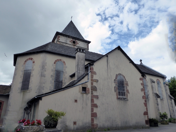 Derrière l'église - Almont-les-Junies