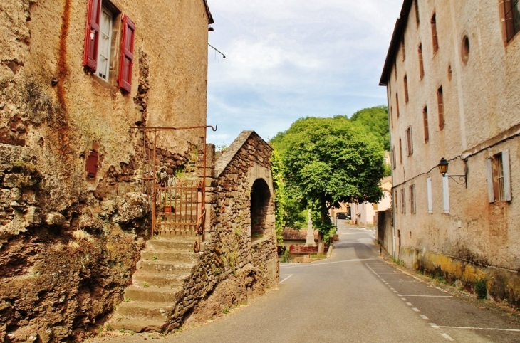 Le Village - Belmont-sur-Rance