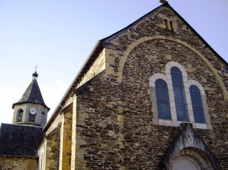 L'église - Castelnau-de-Mandailles