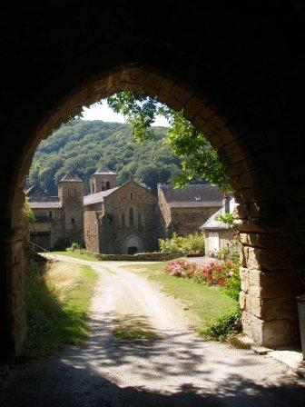 Abbaye de bonnecombe, l'entrée - Comps-la-Grand-Ville
