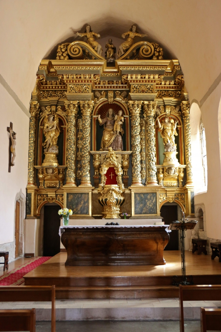 Eglise Notre Dame : le Tabernacle date de 1729. Le retable de style baroque, remarquable par ses dimensions et son excellent état, fut construit en 1660. - Comps-la-Grand-Ville