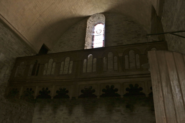 Dans la chapelle du Saint-Sacrement. Eglise abbatiale de l'abbaye de Bonnecombe. - Comps-la-Grand-Ville