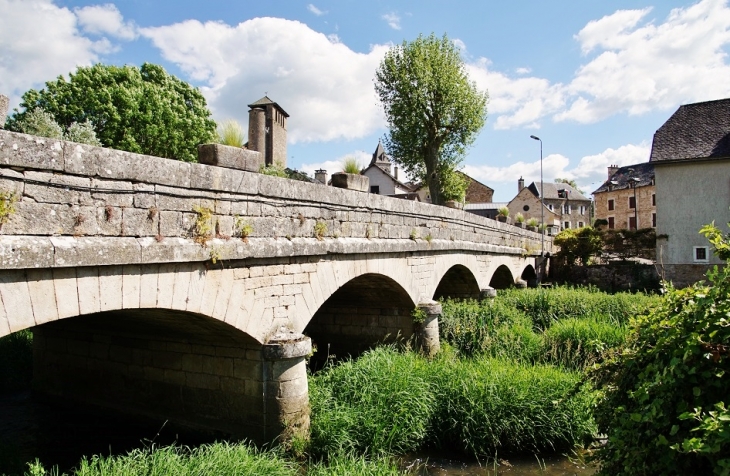Pont-sur-la-Serre - Coussergues