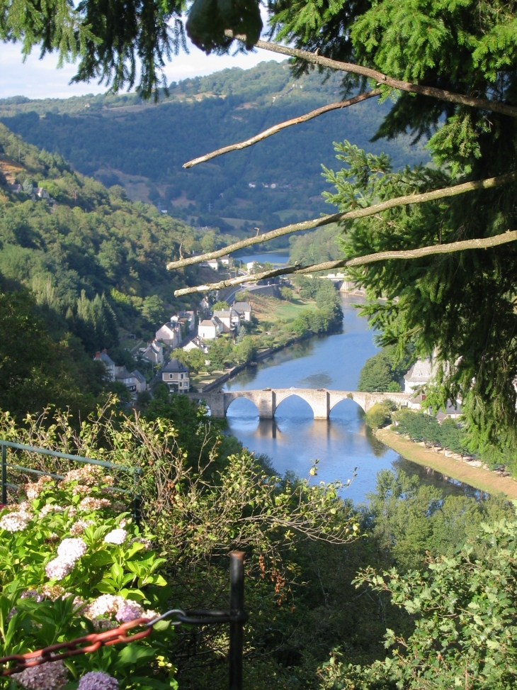 Le pont gothique - Entraygues-sur-Truyère