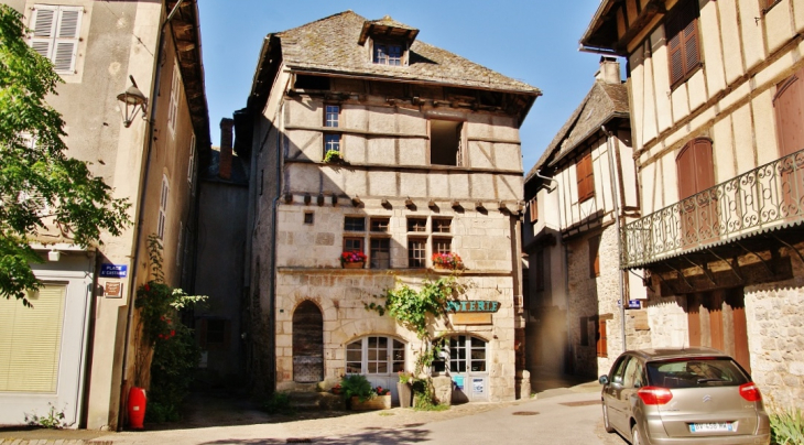 La Commune - Entraygues-sur-Truyère