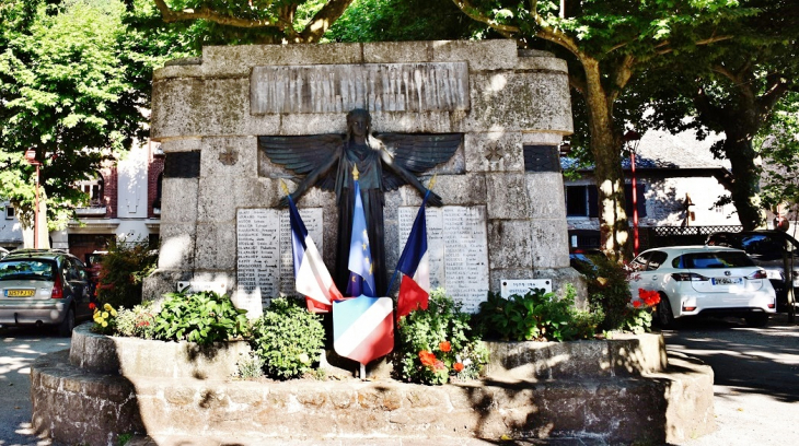 Monument-aux-Morts - Entraygues-sur-Truyère