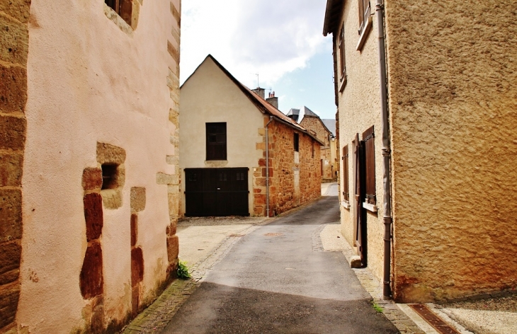 Le Village - Lassouts