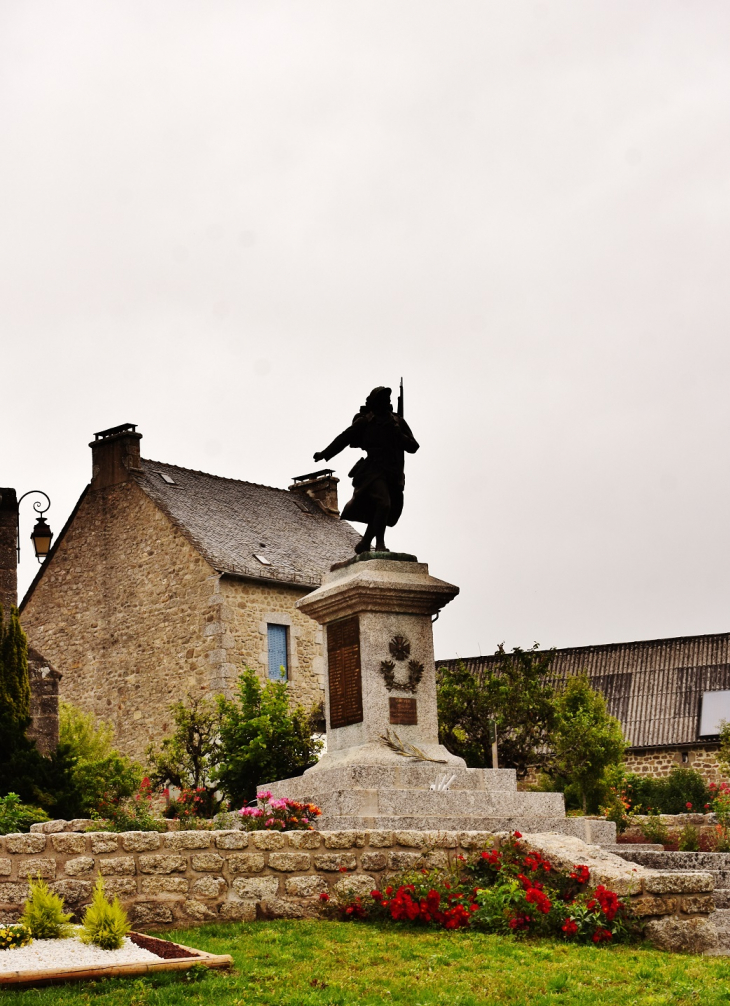 Monument-aux-Morts - Le Nayrac