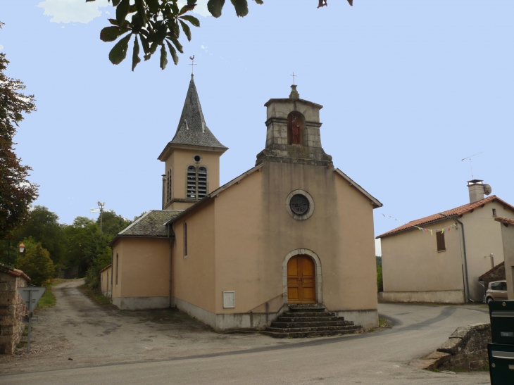 L'église de Latour. - Marnhagues-et-Latour