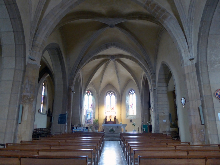 Dans l'église - Montbazens