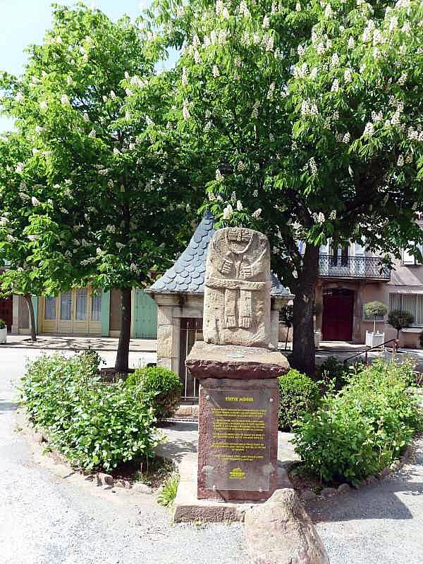 Statue menhir (copie) - Montlaur