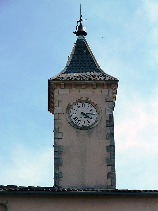 L'horloge de la mairie - Montlaur
