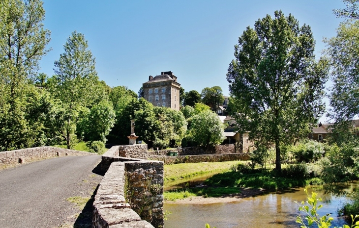Pont sur l'Aveyron - Montrozier