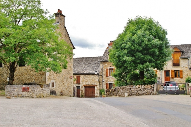 Le Village - Onet-le-Château